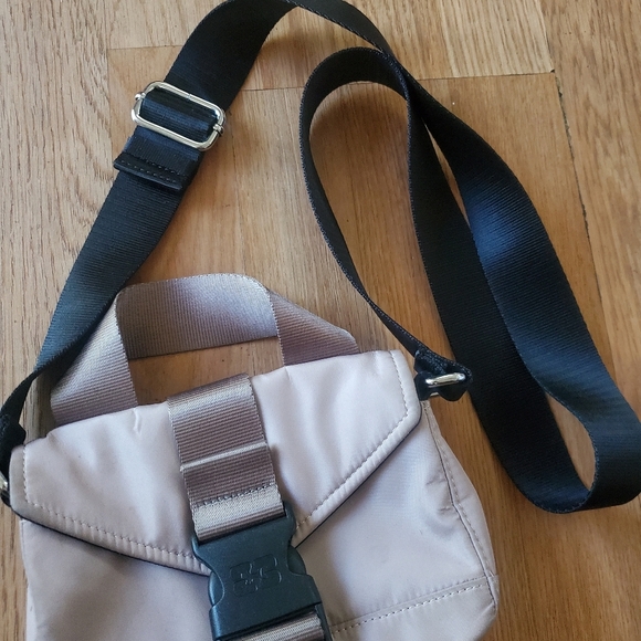 Ganni Adjustable Strap Recycled Tech Satchel Bag - Picture 4 of 11